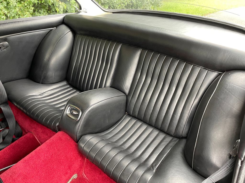 Automobil Ferrari 330 GT Coupe 2+2/TÜV neu/H-Zulassung: Foto 11