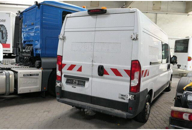 Fiat Ducato MultiCab, 6 Sitze, AHK, Klima, Trennwand - Dubă: Foto 3 Fiat Ducato MultiCab, 6 Sitze, AHK, Klima, Trennwand - Dubă: Foto 3