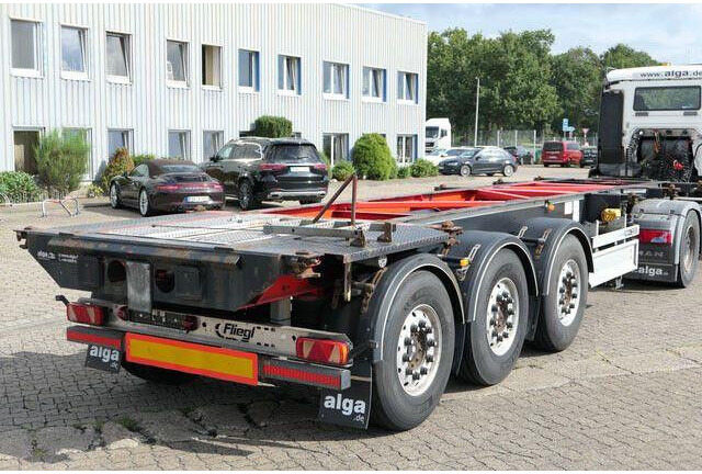 Fliegl SDS 380, ADR, Tankwagen, 20 & 30 Fuß Container - Semiremorcă transport agabaritic: Foto 4 Fliegl SDS 380, ADR, Tankwagen, 20 & 30 Fuß Container - Semiremorcă transport agabaritic: Foto 4