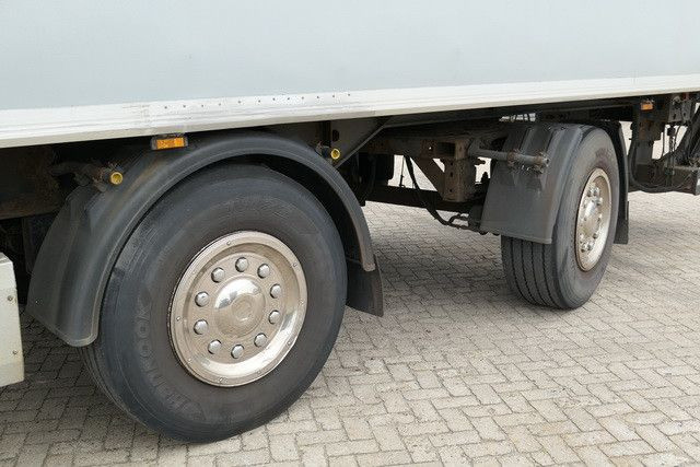 Semiremorcă frigider Krone SZR 18, 2-Achser, Gelenkt/Tridec, Carrier, LBW: Foto 12