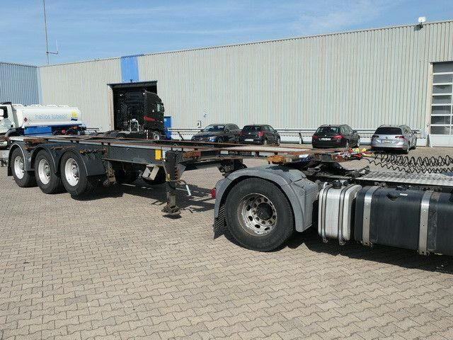 LAG O-3-CC, Tankcontainer, 20 & 30 Fuß,BPW,Luft-Li - Semiremorcă transport agabaritic: Foto 2 LAG O-3-CC, Tankcontainer, 20 & 30 Fuß,BPW,Luft-Li - Semiremorcă transport agabaritic: Foto 2