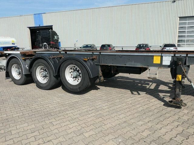 LAG O-3-CC, Tankcontainer, 20 & 30 Fuß,BPW,Luft-Li - Semiremorcă transport agabaritic: Foto 3 LAG O-3-CC, Tankcontainer, 20 & 30 Fuß,BPW,Luft-Li - Semiremorcă transport agabaritic: Foto 3