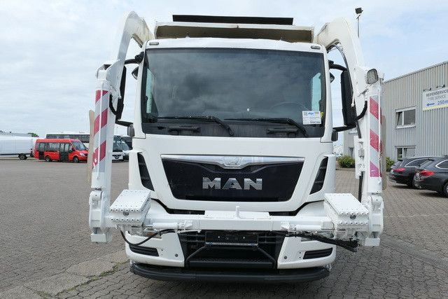 MAN 26.320 TGS BL 6x2, Überkopflader/Frontlader, AC MAN 26.320 TGS BL 6x2, Überkopflader/Frontlader, AC - Autogunoiere: Foto 2 MAN 26.320 TGS BL 6x2, Überkopflader/Frontlader, AC MAN 26.320 TGS BL 6x2, Überkopflader/Frontlader, AC - Autogunoiere: Foto 2