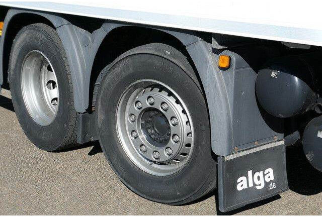 MAN 26.420 TGS LL 6x2, Intarder, LBW 2.5to., Gelenkt - Camion furgon: Foto 4 MAN 26.420 TGS LL 6x2, Intarder, LBW 2.5to., Gelenkt - Camion furgon: Foto 4
