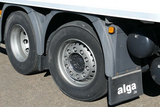MAN 26.420 TGS LL 6x2, Intarder, LBW 2.5to., Gelenkt - Camion furgon: Foto 4 MAN 26.420 TGS LL 6x2, Intarder, LBW 2.5to., Gelenkt - Camion furgon: Foto 4
