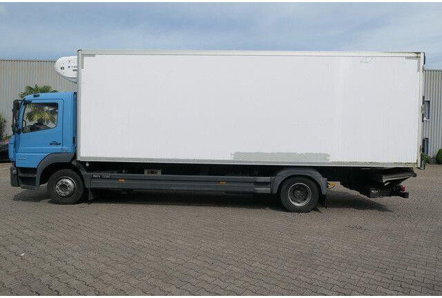 Camion frigider Mercedes-Benz 1323 L Atego, Thermo King T-800R, LBW, Trennwand: Foto 8 Camion frigider Mercedes-Benz 1323 L Atego, Thermo King T-800R, LBW, Trennwand: Foto 8
