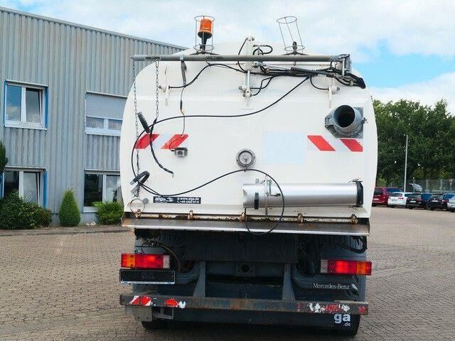 Mercedes-Benz 1518 LKO Atego 4x2, Kobit-Aufbau, 8m³,Wassertank - Măturătoare stradală: Foto 4 Mercedes-Benz 1518 LKO Atego 4x2, Kobit-Aufbau, 8m³,Wassertank - Măturătoare stradală: Foto 4