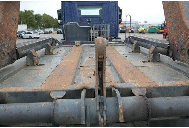 Mercedes-Benz 1832 K Arocs 4x2, Hiab SLT 140, teleskop., Klima - Camion cu sistem de cablu: Foto 2 Mercedes-Benz 1832 K Arocs 4x2, Hiab SLT 140, teleskop., Klima - Camion cu sistem de cablu: Foto 2