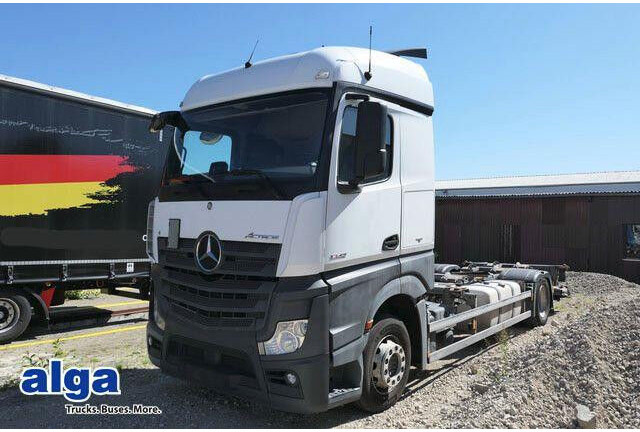 Mercedes-Benz 1842 L Actros 4x2, Retarder, LBW, BDF, Klima - Camion şasiu: Foto 1 Mercedes-Benz 1842 L Actros 4x2, Retarder, LBW, BDF, Klima - Camion şasiu: Foto 1
