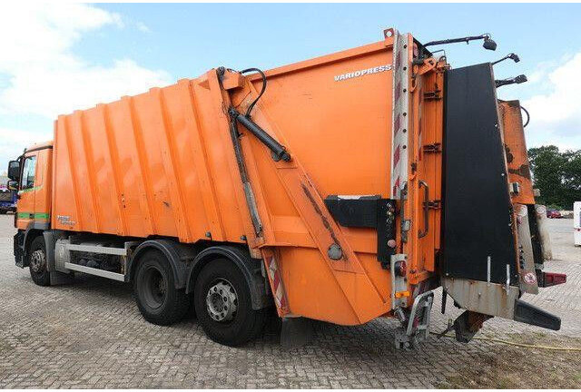 Mercedes-Benz 2532 L Actros 6x2, Faun, Zöller, 24m³, MP3, AC - Autogunoiere: Foto 3 Mercedes-Benz 2532 L Actros 6x2, Faun, Zöller, 24m³, MP3, AC - Autogunoiere: Foto 3
