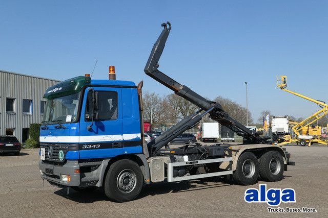 Mercedes-Benz 3343 Actros 6x4, Multilift LHS26056, Klima, AHK - Camion cu cârlig: Foto 1 Mercedes-Benz 3343 Actros 6x4, Multilift LHS26056, Klima, AHK - Camion cu cârlig: Foto 1