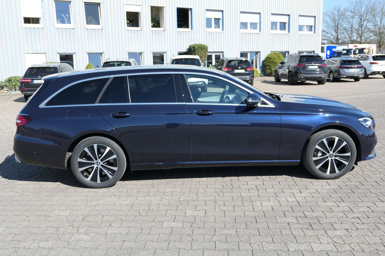 Mercedes-Benz E 300 de 4Matic/AHK/Klima - Automobil: Foto 4 Mercedes-Benz E 300 de 4Matic/AHK/Klima - Automobil: Foto 4