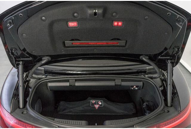 Cabrio Mercedes-Benz SL-Klasse 63 AMG Roadster/Performance+/4Matic/Carbon: Foto 17 Cabrio Mercedes-Benz SL-Klasse 63 AMG Roadster/Performance+/4Matic/Carbon: Foto 17