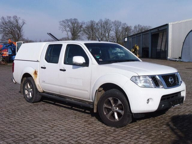 Nissan Navara 2.5 Tdi 4x4, DOKA, Pickup, Klima, AHK - Autoutilitară cu platformă: Foto 3 Nissan Navara 2.5 Tdi 4x4, DOKA, Pickup, Klima, AHK - Autoutilitară cu platformă: Foto 3