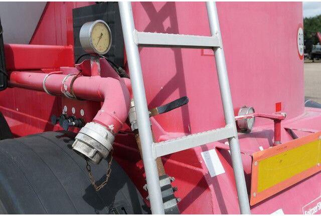 SPITZER SF 2739 / 2P, 39m³, Gelenkt, 2 Kammern, BPW, ZSA - Semiremorcă cisternă: Foto 5 SPITZER SF 2739 / 2P, 39m³, Gelenkt, 2 Kammern, BPW, ZSA - Semiremorcă cisternă: Foto 5