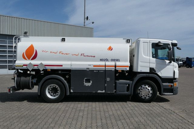 Scania P 400, 2 Kammern, 13m³, Oben- u. Untenbefüllung - Camion cisternă: Foto 2 Scania P 400, 2 Kammern, 13m³, Oben- u. Untenbefüllung - Camion cisternă: Foto 2