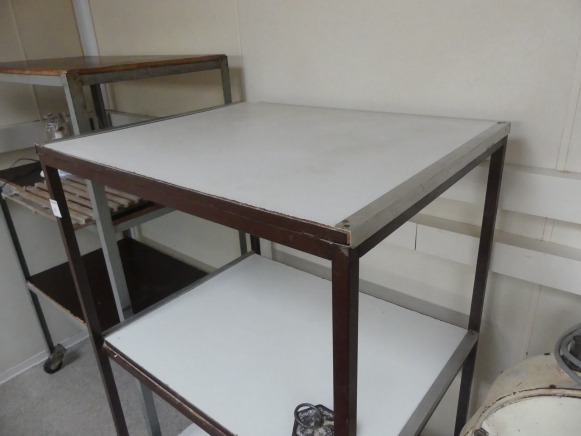 2 Chariots à roulettes 3 niveaux - Utilaj brutarie: Foto 3 2 Chariots à roulettes 3 niveaux - Utilaj brutarie: Foto 3