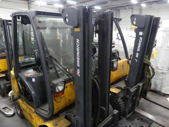 2 Chariots élévateur au gaz Jungheinrich TFG20A - Motostivuitor: Foto 1 2 Chariots élévateur au gaz Jungheinrich TFG20A - Motostivuitor: Foto 1