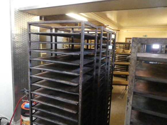 3 Chariots de four avec platine 60x40 cm - Utilaj brutarie: Foto 2 3 Chariots de four avec platine 60x40 cm - Utilaj brutarie: Foto 2