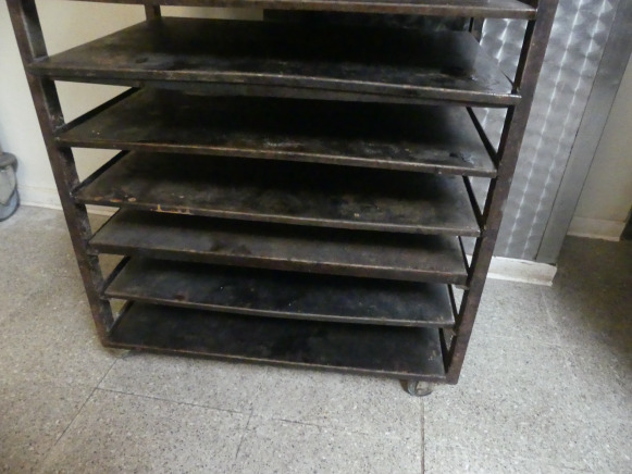 Chariot de four avec platine 60x40 cm (4 bords) - Utilaj brutarie: Foto 5 Chariot de four avec platine 60x40 cm (4 bords) - Utilaj brutarie: Foto 5