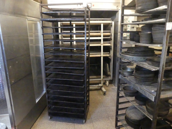 Chariot de four avec platine 60x45 cm - Utilaj brutarie: Foto 2 Chariot de four avec platine 60x45 cm - Utilaj brutarie: Foto 2