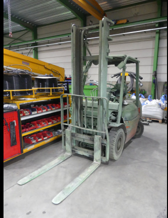 Chariot élévateur Toyota - Electrostivuitor: Foto 1 Chariot élévateur Toyota - Electrostivuitor: Foto 1