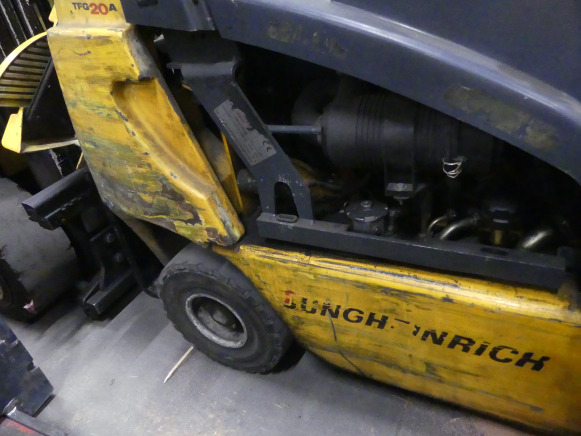 Chariot élévateur au gaz Jungheinrich TFG20AK - Motostivuitor: Foto 4 Chariot élévateur au gaz Jungheinrich TFG20AK - Motostivuitor: Foto 4