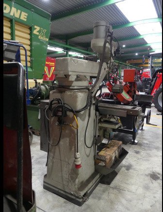 Fraiseuse Maximart 4VS - Utilaj prelucrare metal: Foto 3 Fraiseuse Maximart 4VS - Utilaj prelucrare metal: Foto 3