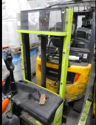 Gerbeur Pramac GX12, Transpalette accompagnant BT SDW160D - Transpalet la mare înălţime: Foto 1 Gerbeur Pramac GX12, Transpalette accompagnant BT SDW160D - Transpalet la mare înălţime: Foto 1