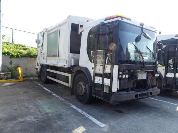 REF:1436 - Camion poubelle Renault Access (2013-162.300 km) - Autogunoiere: Foto 2 REF:1436 - Camion poubelle Renault Access (2013-162.300 km) - Autogunoiere: Foto 2