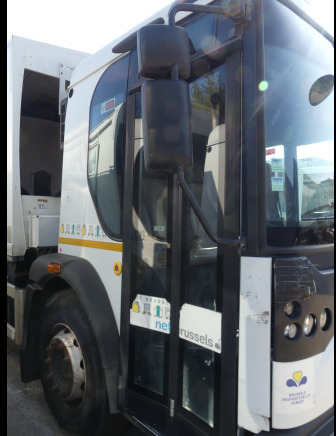REF:8443 - Camion poubelle Renault Access (2013-128.985 km) - Autogunoiere: Foto 4 REF:8443 - Camion poubelle Renault Access (2013-128.985 km) - Autogunoiere: Foto 4
