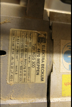 Scie à onglet Elektra Beckum KGS300 - Utilaj pentru prelucrarea lemnului: Foto 5 Scie à onglet Elektra Beckum KGS300 - Utilaj pentru prelucrarea lemnului: Foto 5