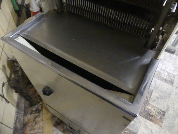 Trancheuse à pain Huylaerts - Utilaj brutarie: Foto 4 Trancheuse à pain Huylaerts - Utilaj brutarie: Foto 4