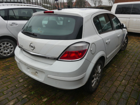 Voiture Opel Astra (2005-150.228 km) - Automobil: Foto 3 Voiture Opel Astra (2005-150.228 km) - Automobil: Foto 3