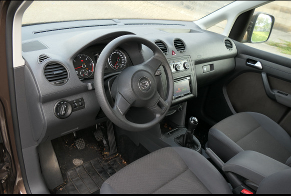 Voiture Volkswagen Caddy (2014-152.805 km) - Automobil: Foto 4 Voiture Volkswagen Caddy (2014-152.805 km) - Automobil: Foto 4
