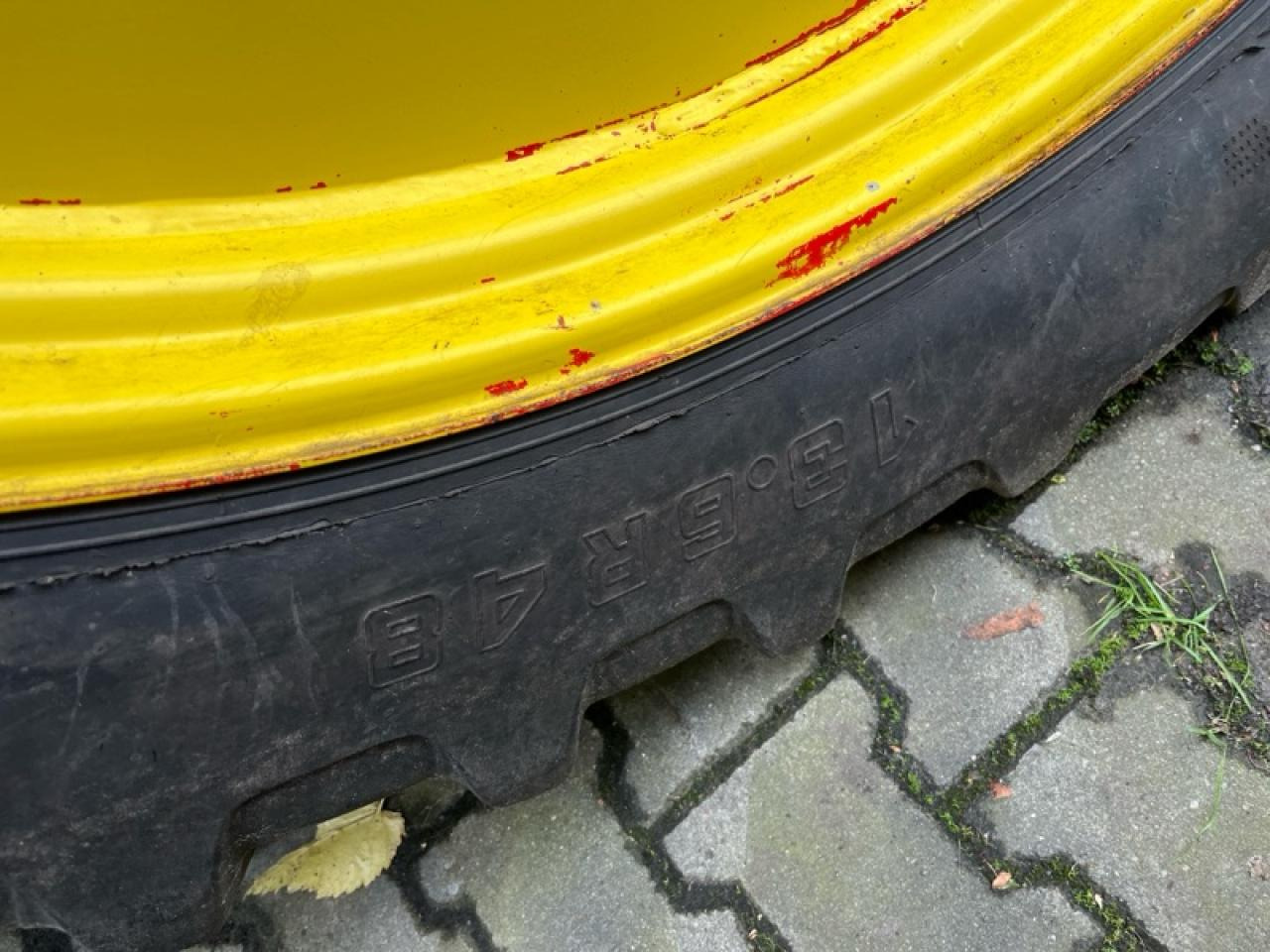 Alliance 13.6R48 inkl. KN Kupplung - Anvelopă pentru Utilaje agricole: Foto 4 Alliance 13.6R48 inkl. KN Kupplung - Anvelopă pentru Utilaje agricole: Foto 4