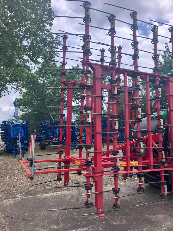 Brix Straw Max Pro 720 - Maşină pentru prelucrarea solului: Foto 2 Brix Straw Max Pro 720 - Maşină pentru prelucrarea solului: Foto 2