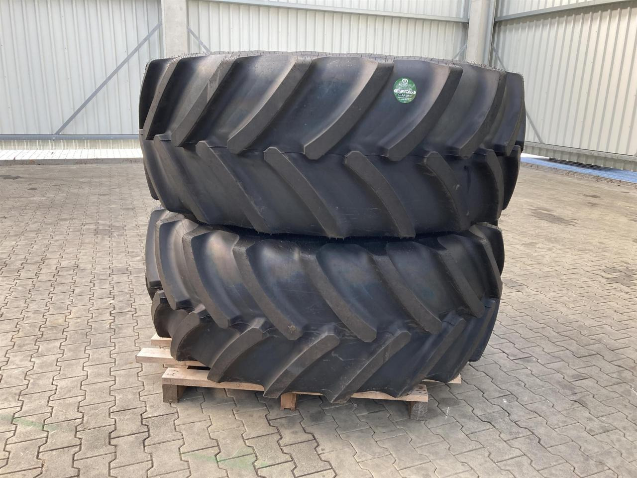 Continental 710/70R42 - Anvelopă pentru Utilaje agricole: Foto 1 Continental 710/70R42 - Anvelopă pentru Utilaje agricole: Foto 1