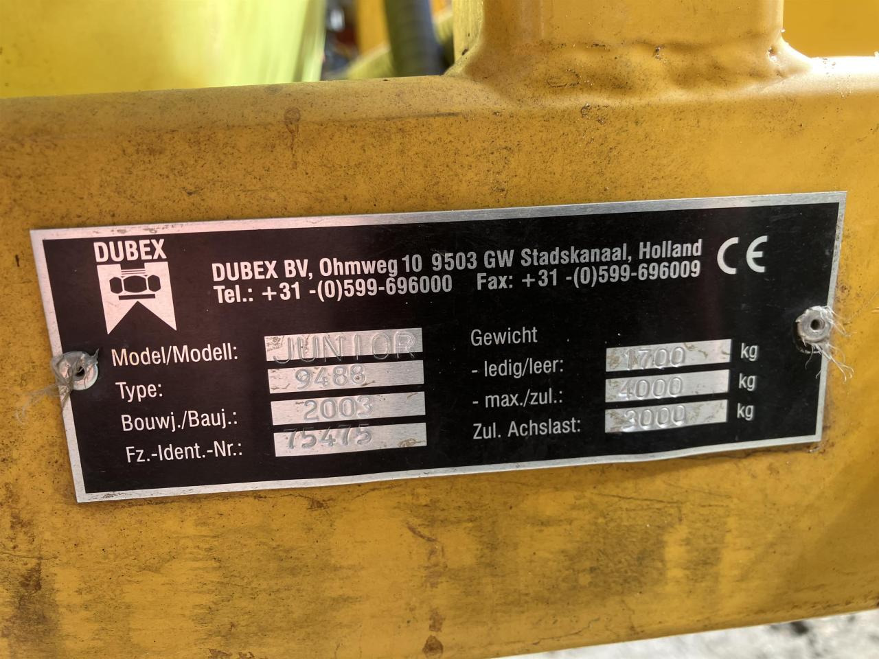 Dubex Junior 2500-27 - Maşină de erbicidat tractata: Foto 4 Dubex Junior 2500-27 - Maşină de erbicidat tractata: Foto 4