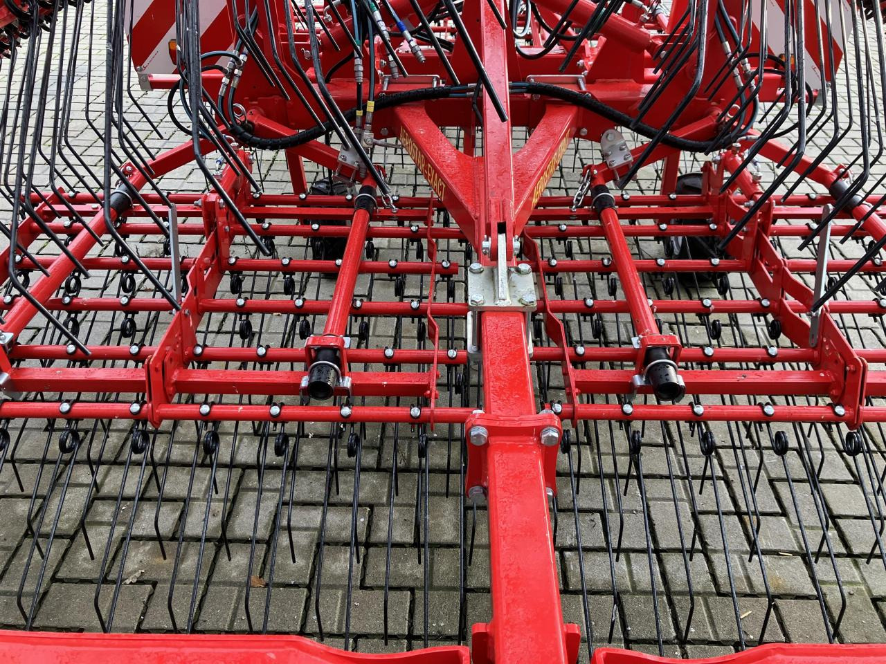 Einböck Aerostar 1200 Exact - Maşină pentru prelucrarea solului: Foto 3 Einböck Aerostar 1200 Exact - Maşină pentru prelucrarea solului: Foto 3