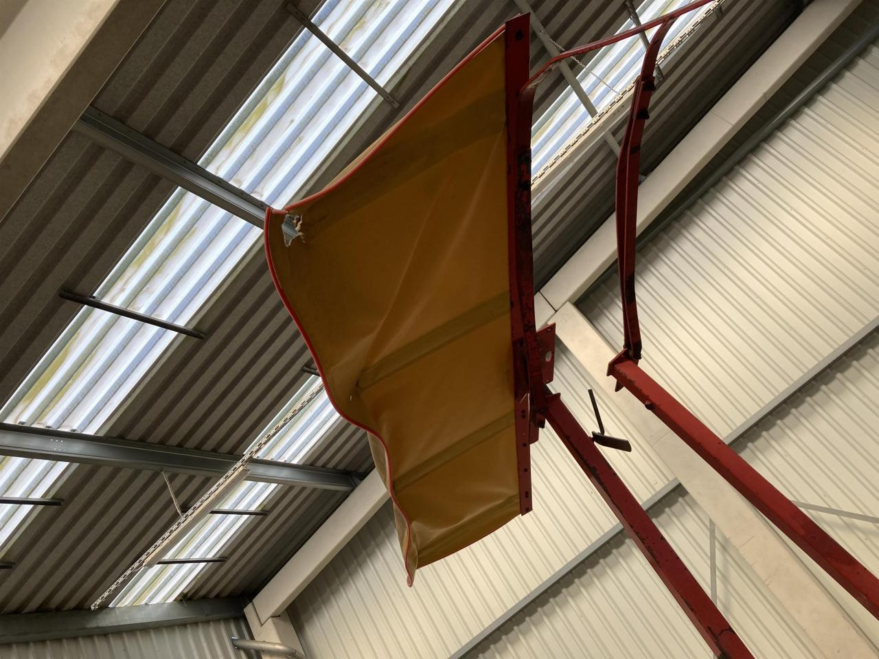 Maşină de întors fânul Fella TS 335 DN: Foto 7 Maşină de întors fânul Fella TS 335 DN: Foto 7