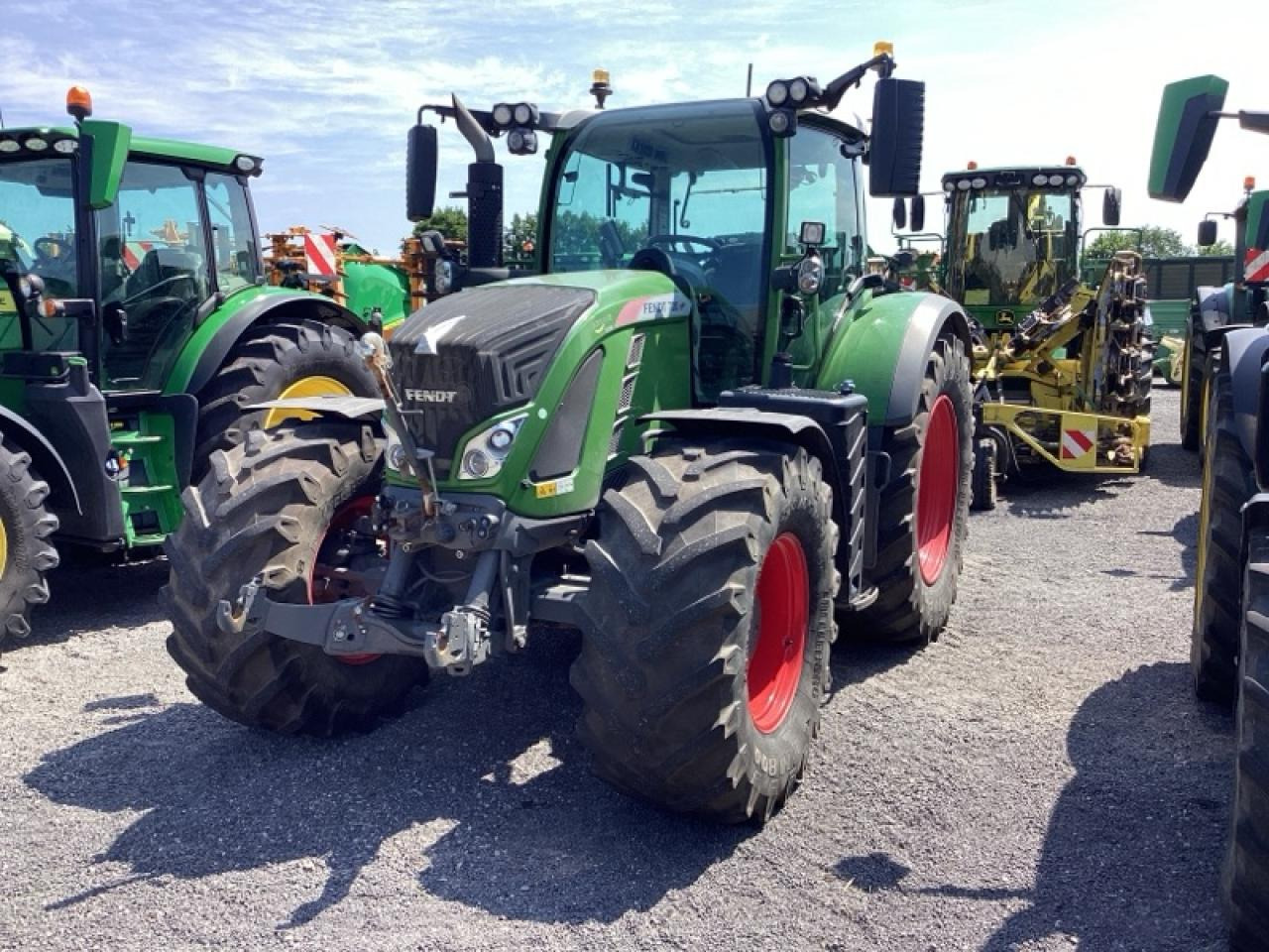 Fendt 720 Vario Profi Plus - Tractor agricol: Foto 1 Fendt 720 Vario Profi Plus - Tractor agricol: Foto 1