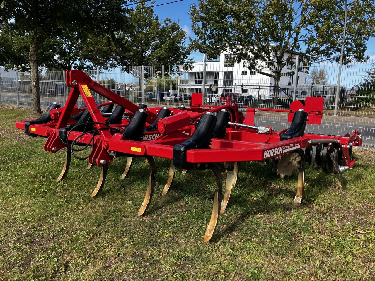 Horsch Terrano 4 FX - Cultivator: Foto 1 Horsch Terrano 4 FX - Cultivator: Foto 1
