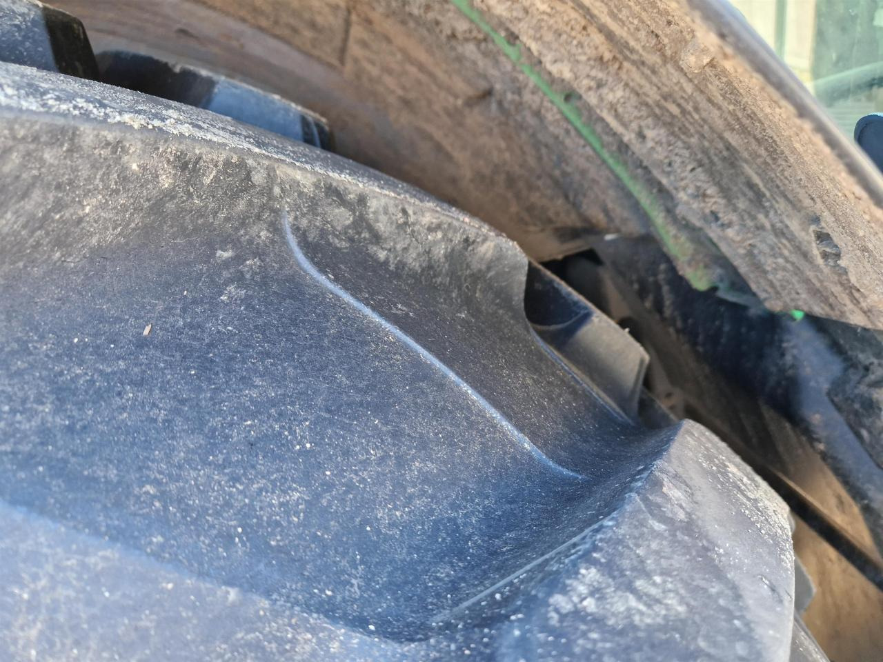 John Deere 6195R - Tractor agricol: Foto 5 John Deere 6195R - Tractor agricol: Foto 5