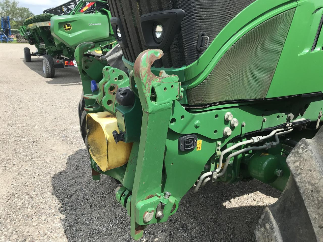 John Deere 6215R - Tractor agricol: Foto 4 John Deere 6215R - Tractor agricol: Foto 4