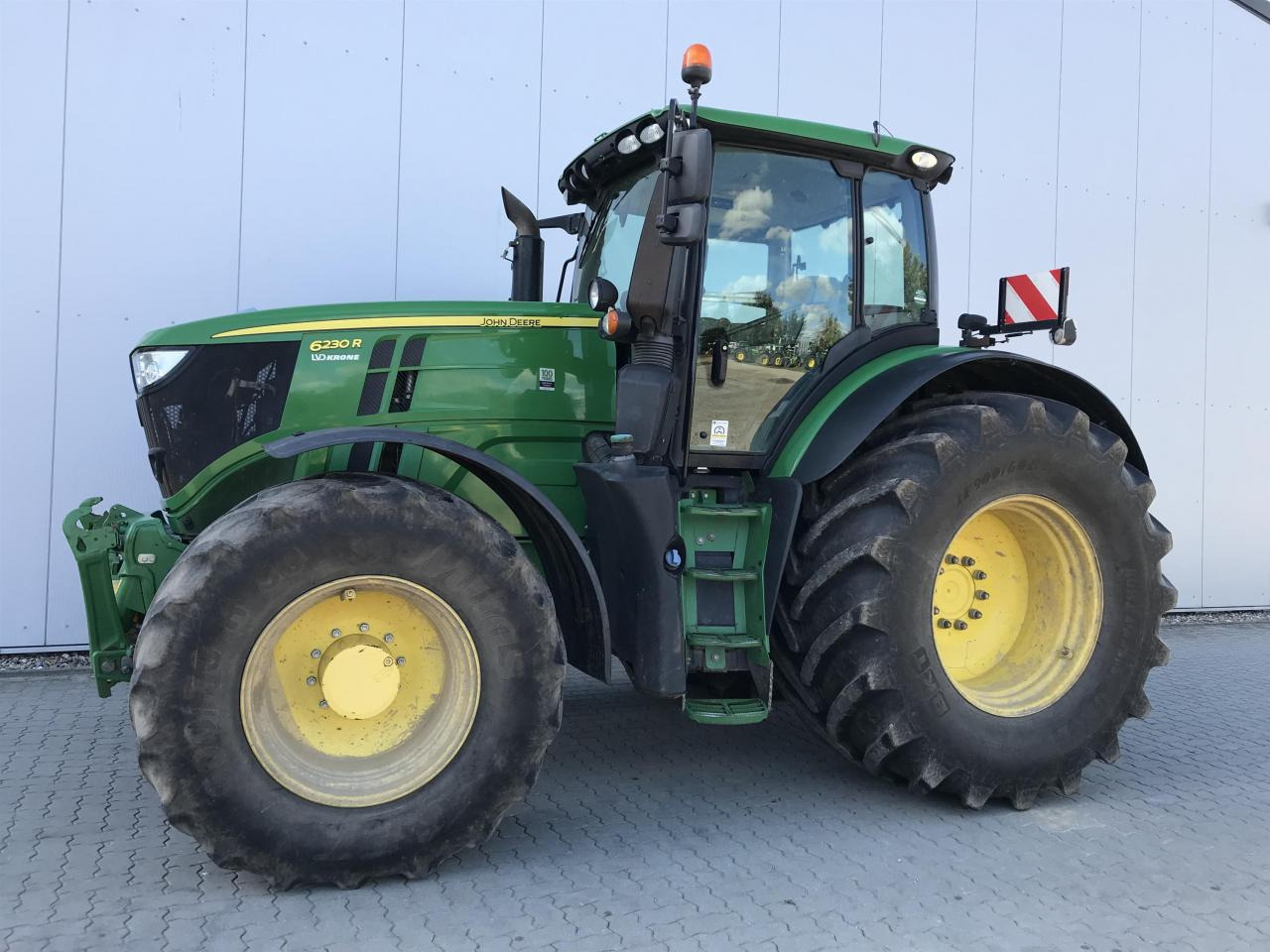 John Deere 6230R - Tractor agricol: Foto 1 John Deere 6230R - Tractor agricol: Foto 1