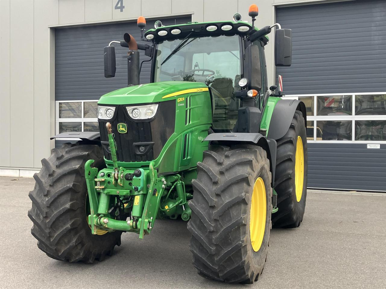 John Deere 6250R - Tractor agricol: Foto 2 John Deere 6250R - Tractor agricol: Foto 2