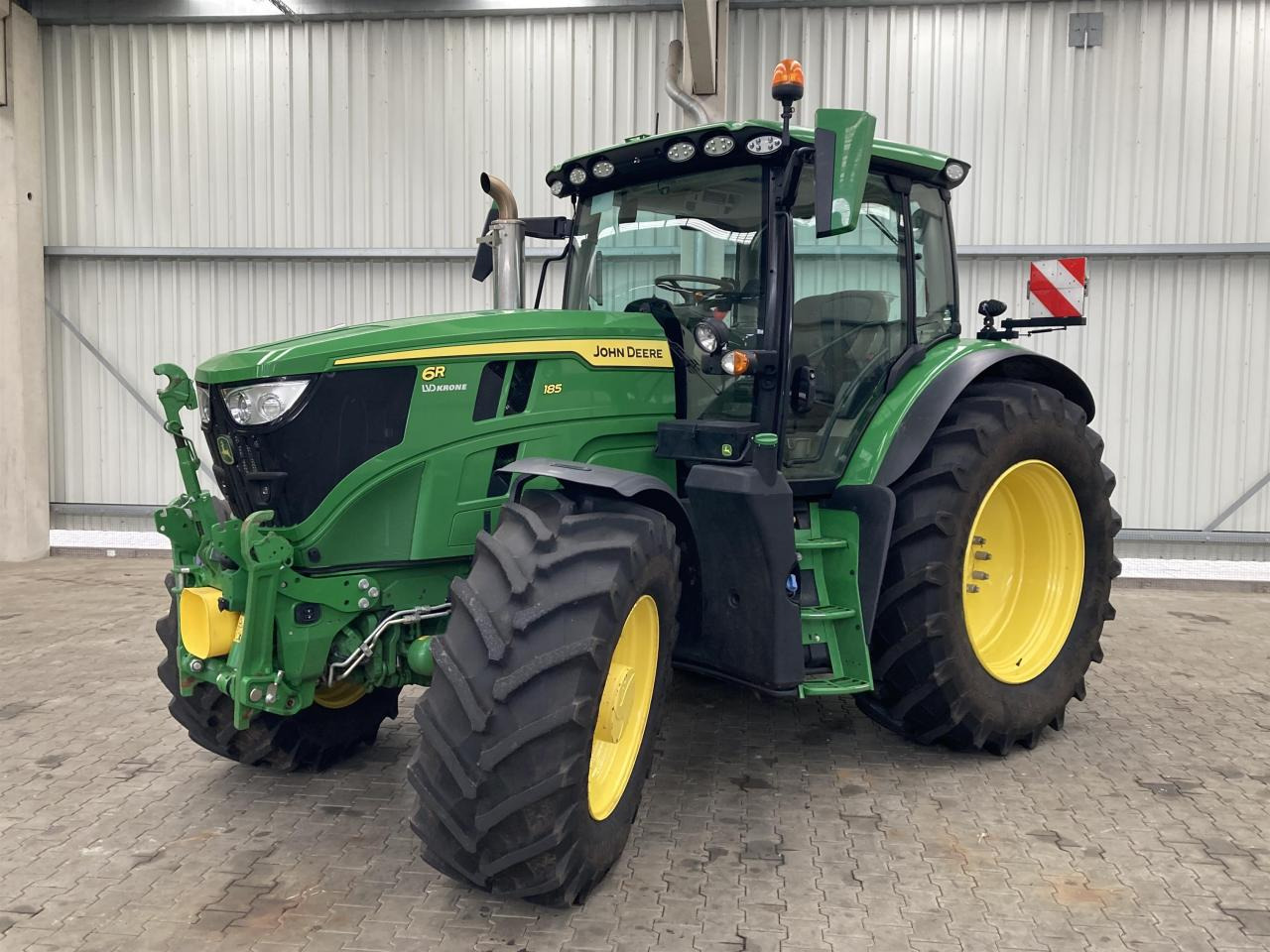 John Deere 6R 185 - Tractor agricol: Foto 1 John Deere 6R 185 - Tractor agricol: Foto 1