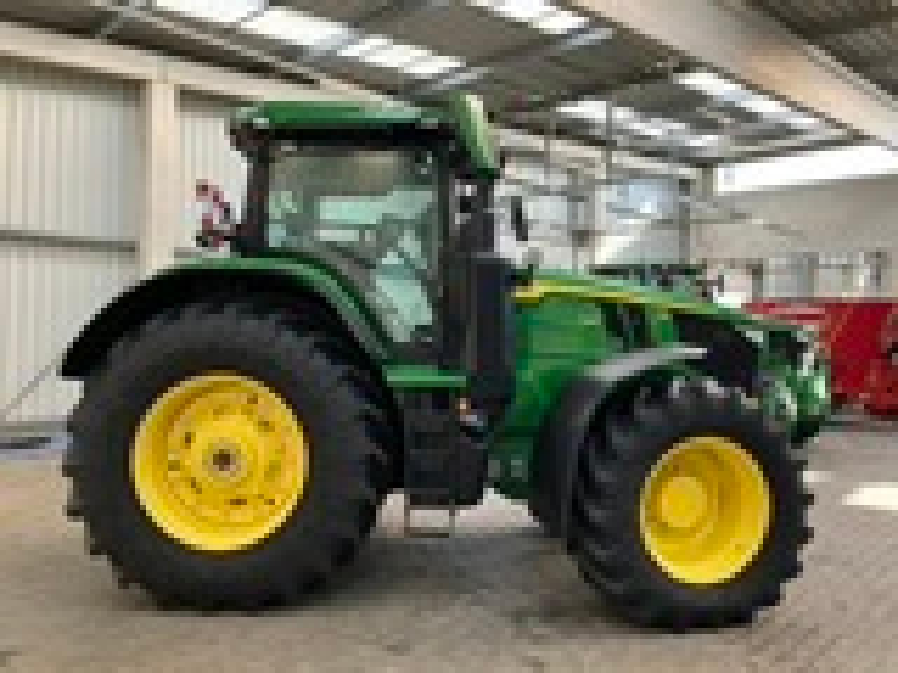 John Deere 7R 330 - Tractor agricol: Foto 1 John Deere 7R 330 - Tractor agricol: Foto 1
