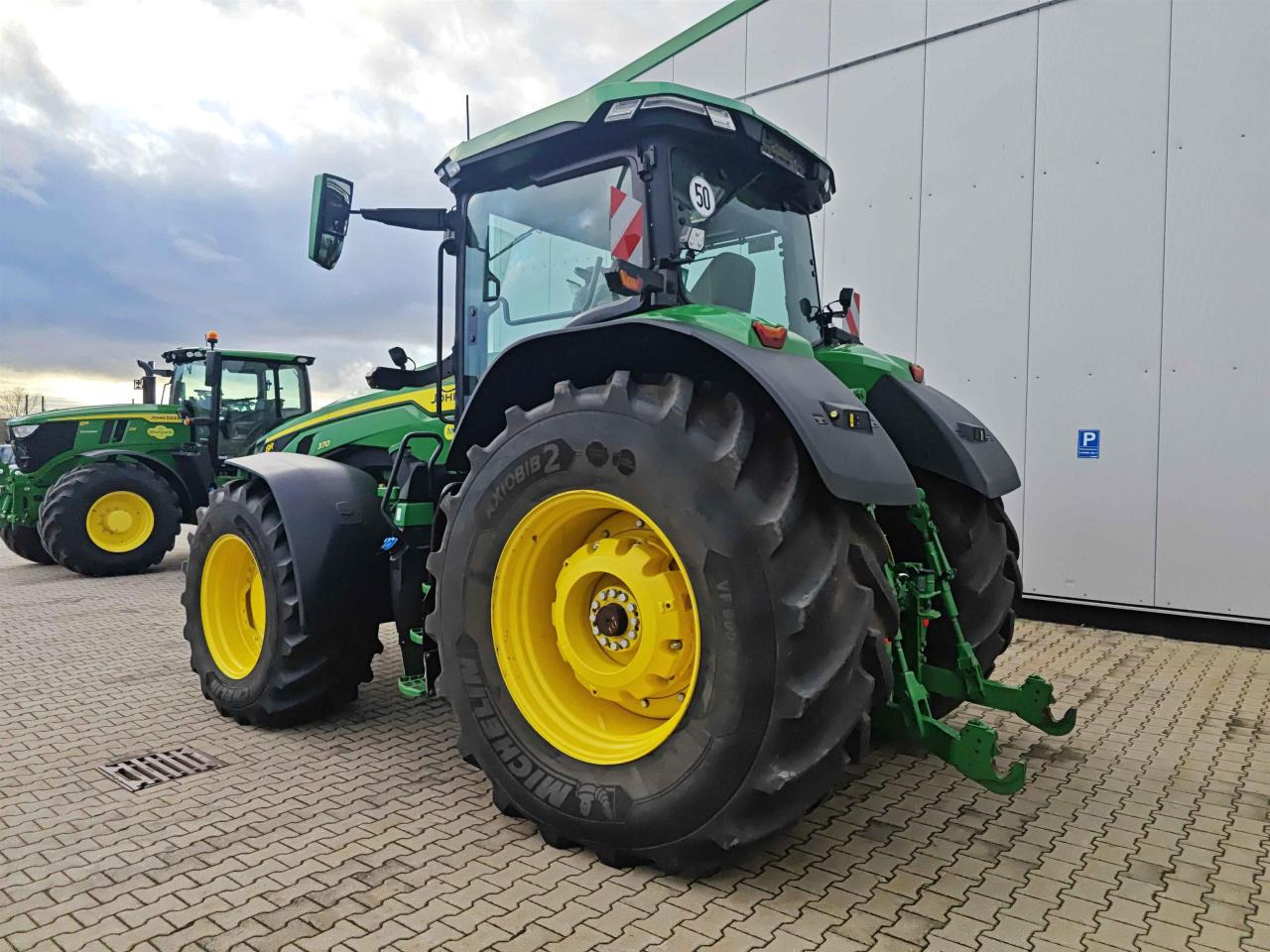 John Deere 8R 370 - Tractor agricol: Foto 4 John Deere 8R 370 - Tractor agricol: Foto 4